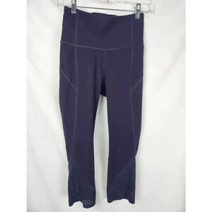 Lululemon Anew Crop Black Size 4.